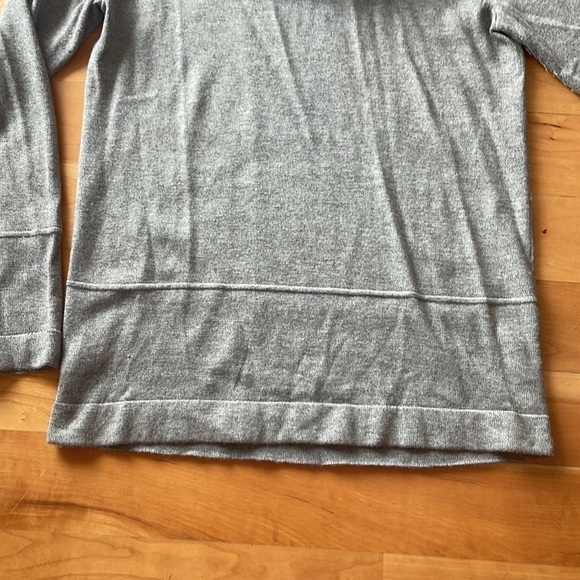LOFT Cowl Neck Pullover Sweater size S super soft long sleeve Grey turtleneck - Picture 4 of 6
